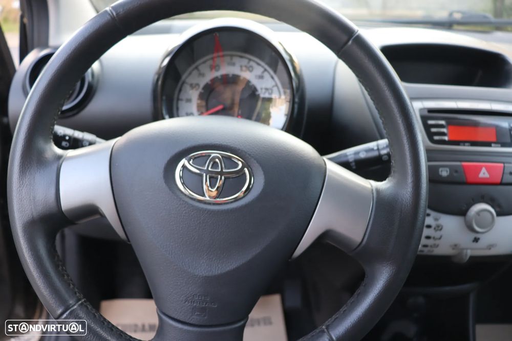 Toyota Aygo 1.0 X-Play+AC+X-Touch - 12
