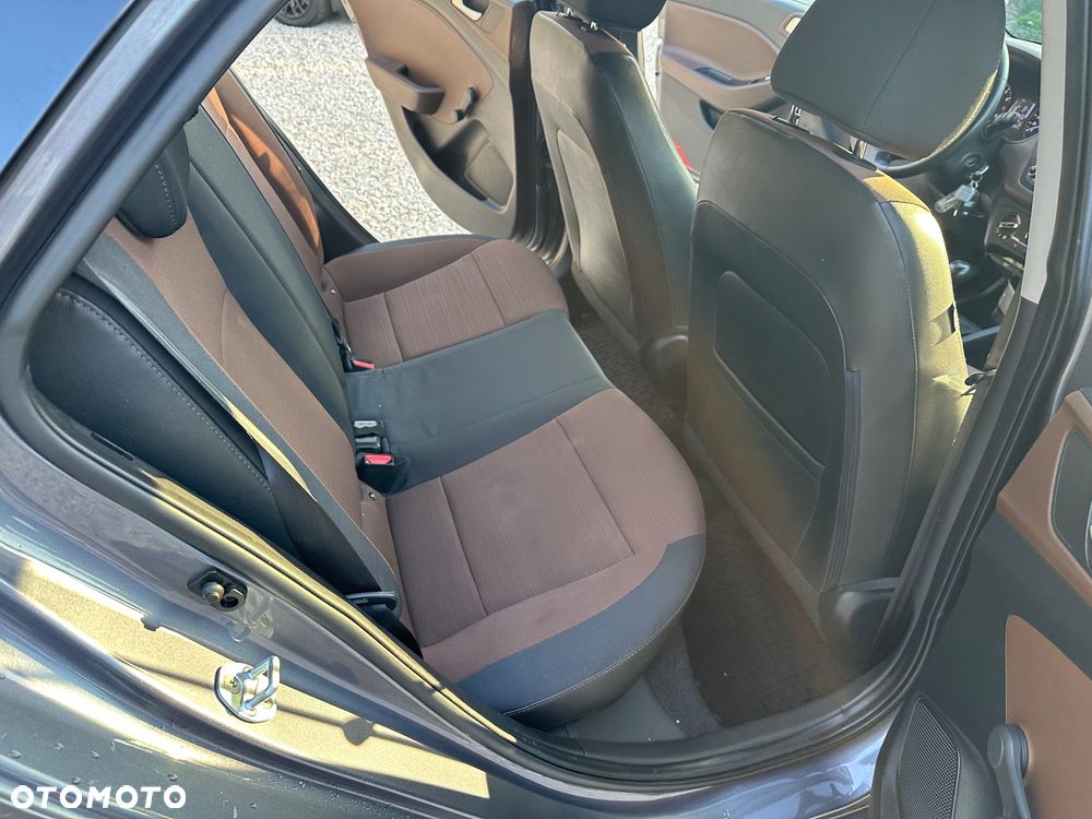 Hyundai i20 1.2 BlueDrive Fresh - 8