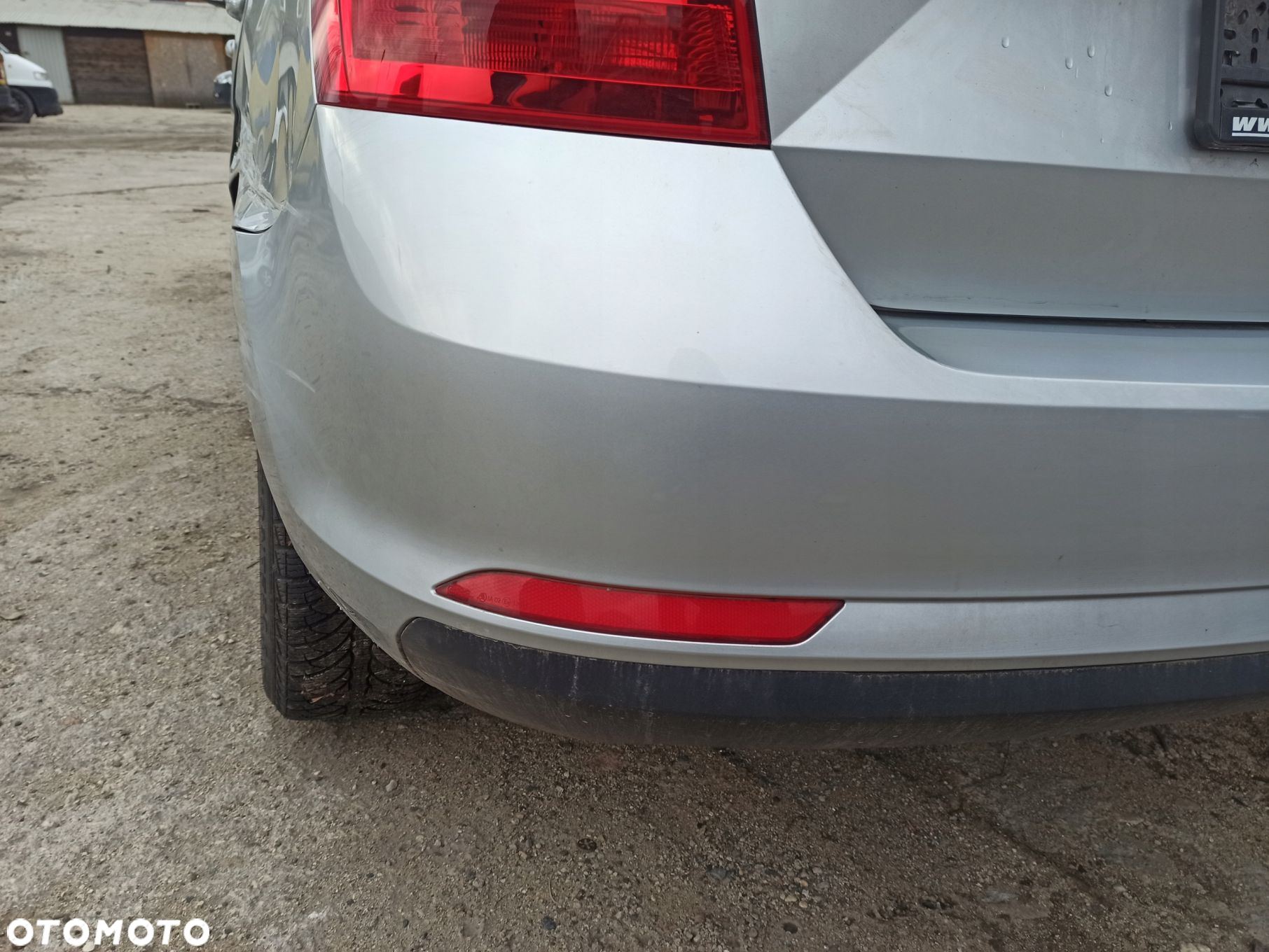 Zderzak tył SKODA RAPID KOMBI LA7W 15r - 5