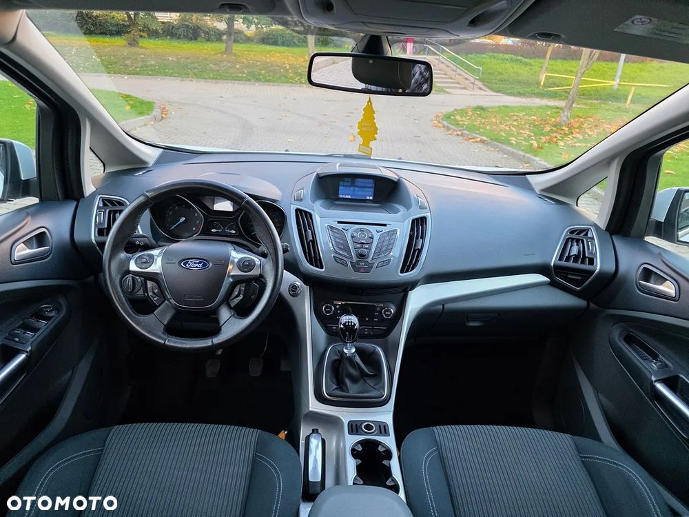 Ford C-MAX - 13
