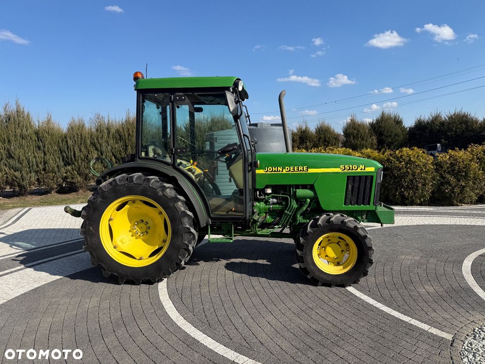 John Deere 5510N - 5