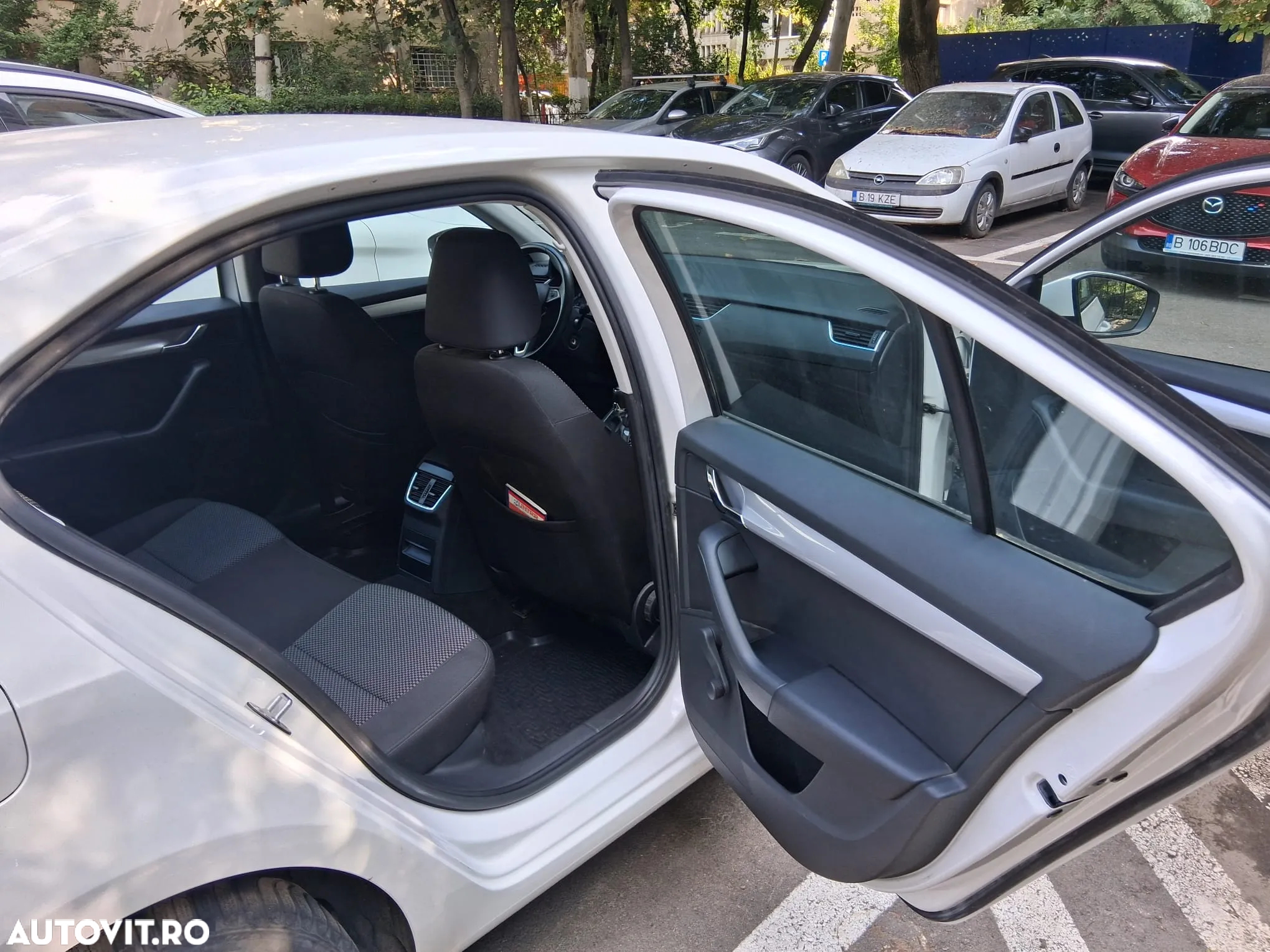 Skoda Octavia 1.4 TSI Ambition - 9