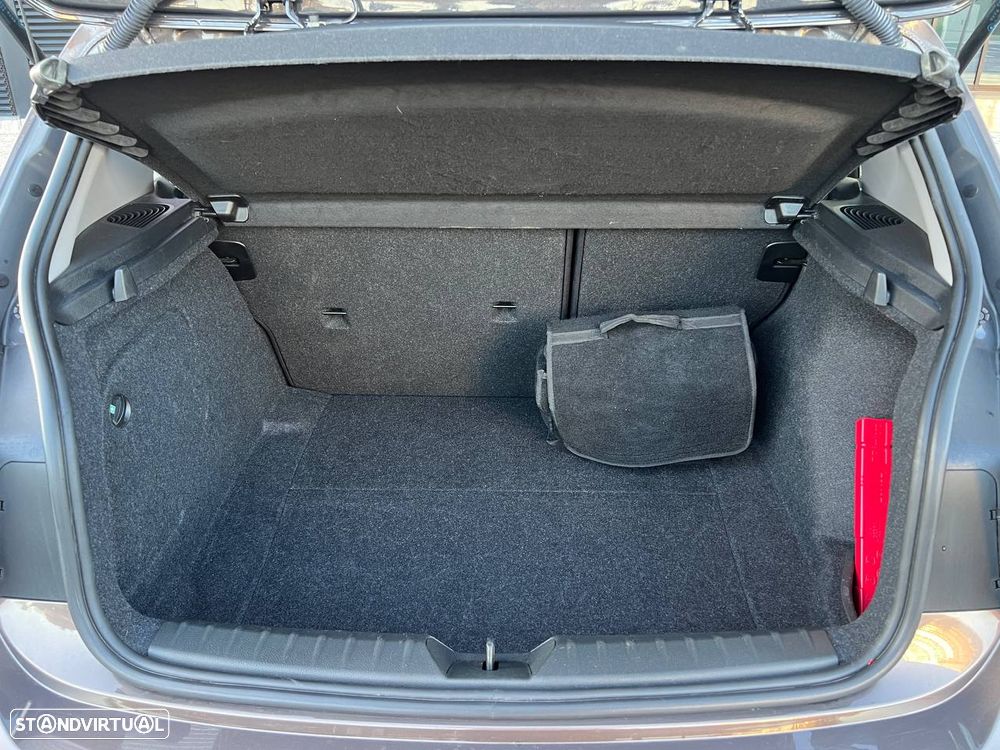 BMW 118 d Urban Line - 18