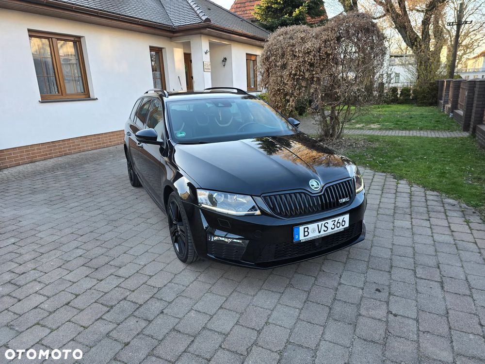 Skoda Octavia 2.0 TDI DSG RS - 19
