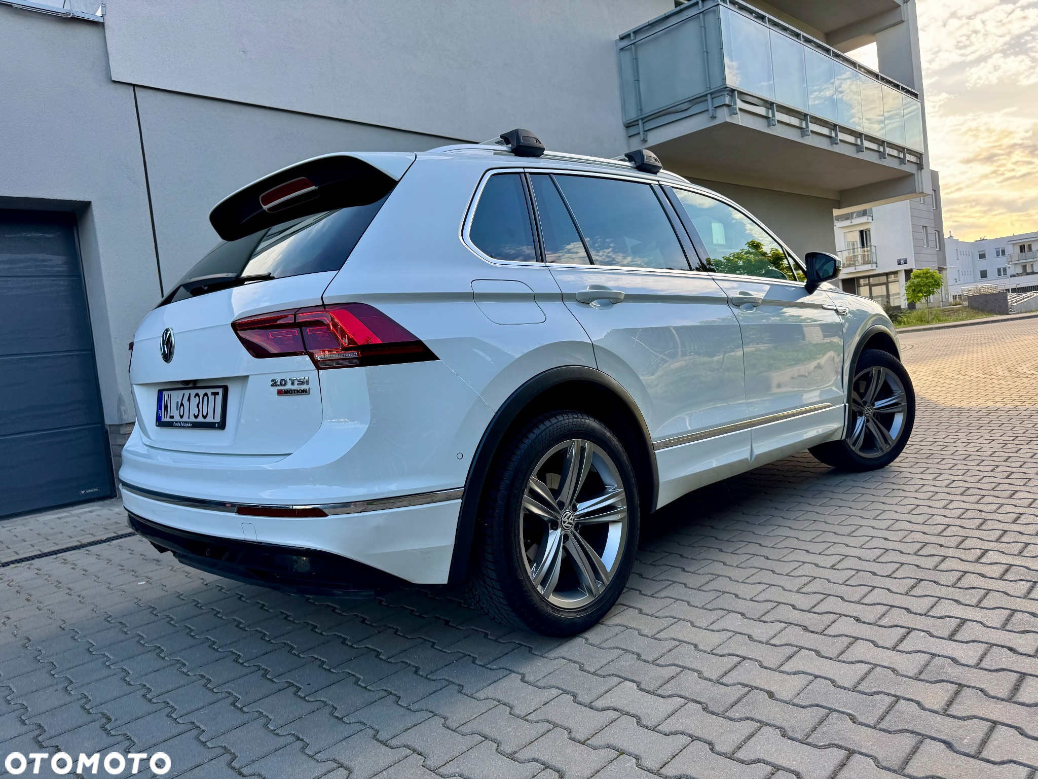 Volkswagen Tiguan 2.0 TSI 4Mot Perfectline R-Style DSG - 12