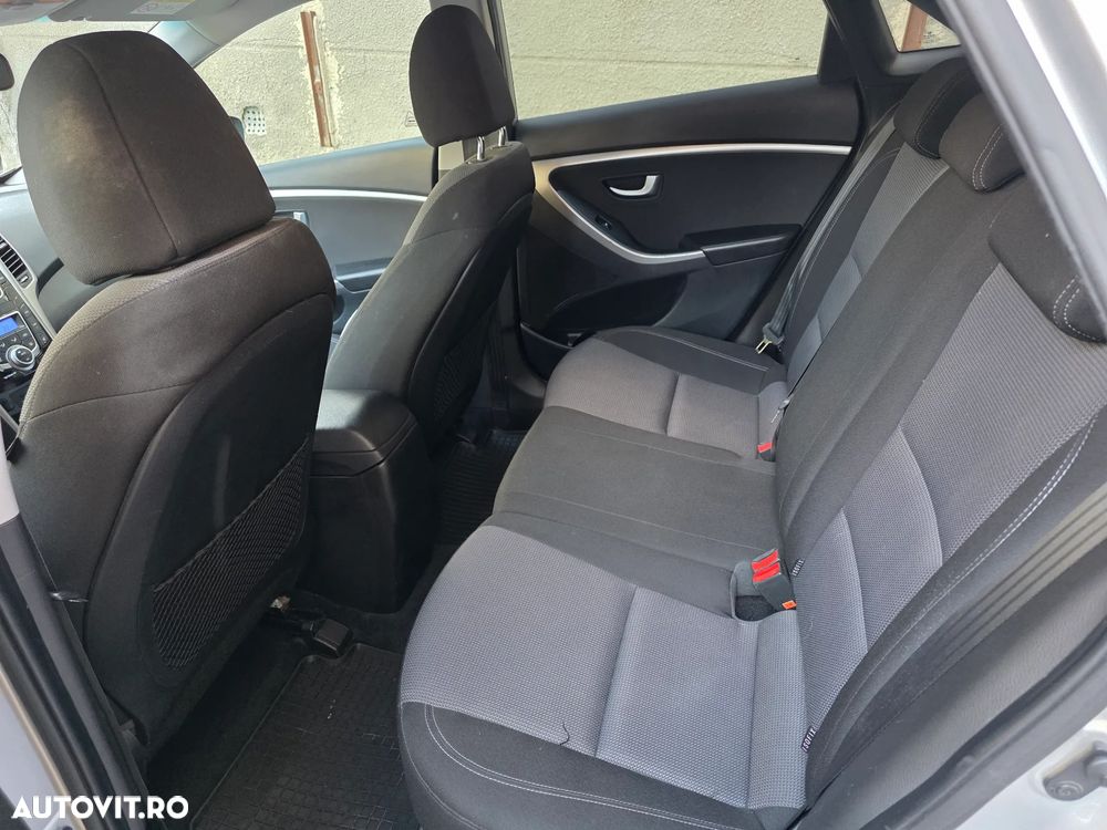 Hyundai i30 1.6 GDI Exclusive Special Edition - 7
