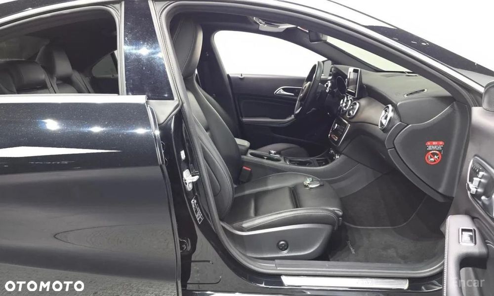 Mercedes-Benz CLA - 19