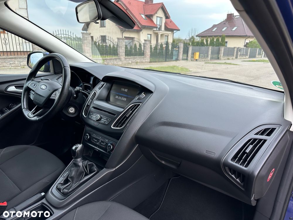 Ford Focus 1.0 EcoBoost Titanium - 16