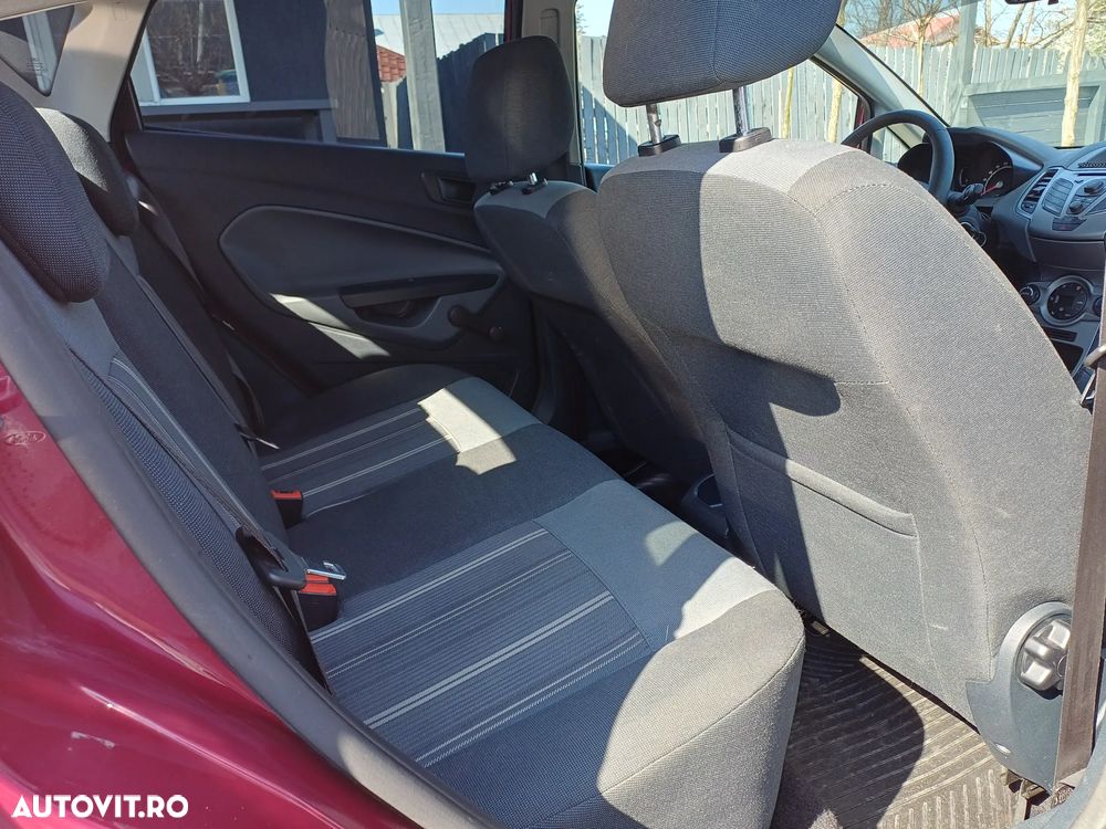Ford Fiesta 1.4i Trend - 11