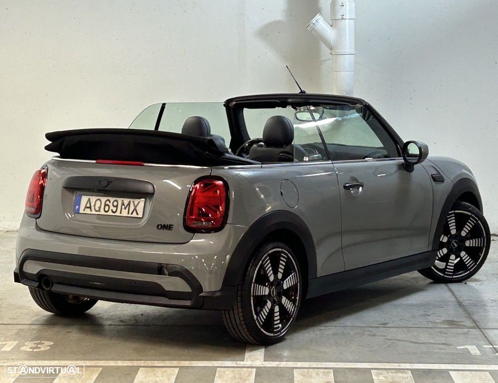 MINI Cabrio One Sport Edition - 16
