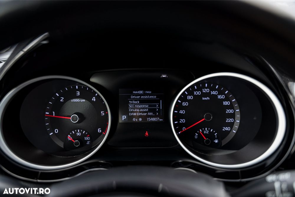 Kia Ceed 1.6 CRDi DCT GT Line - 24