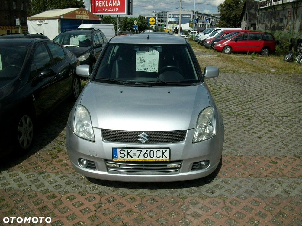 Suzuki Swift - 2