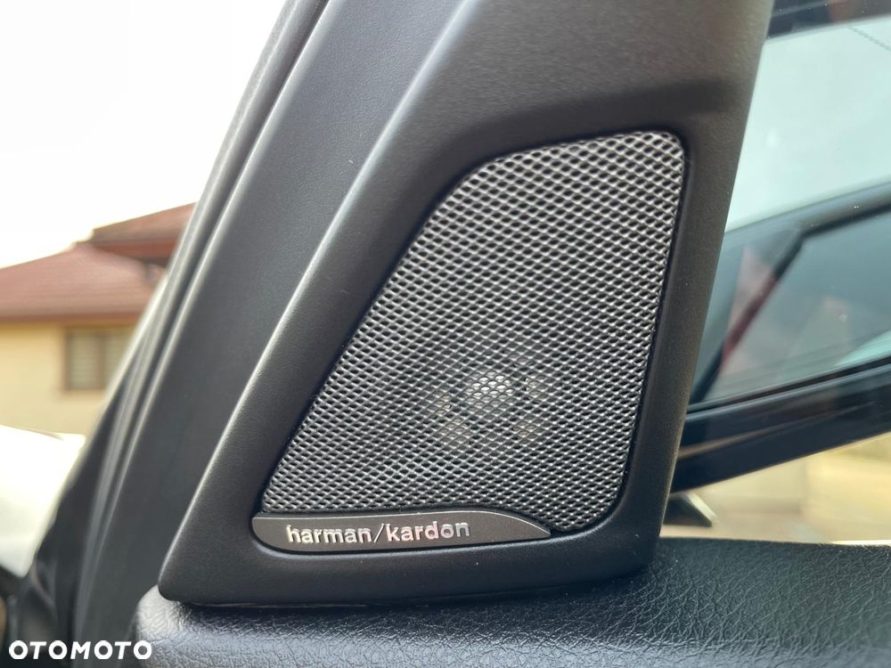 BMW Seria 5 535i - 27