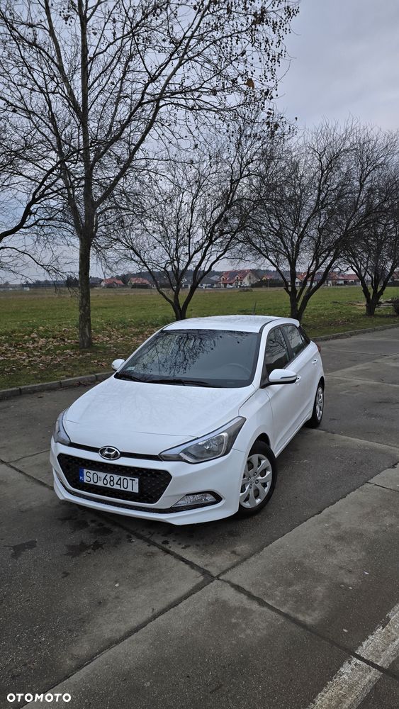 Hyundai i20 1.2 Elegant - 1