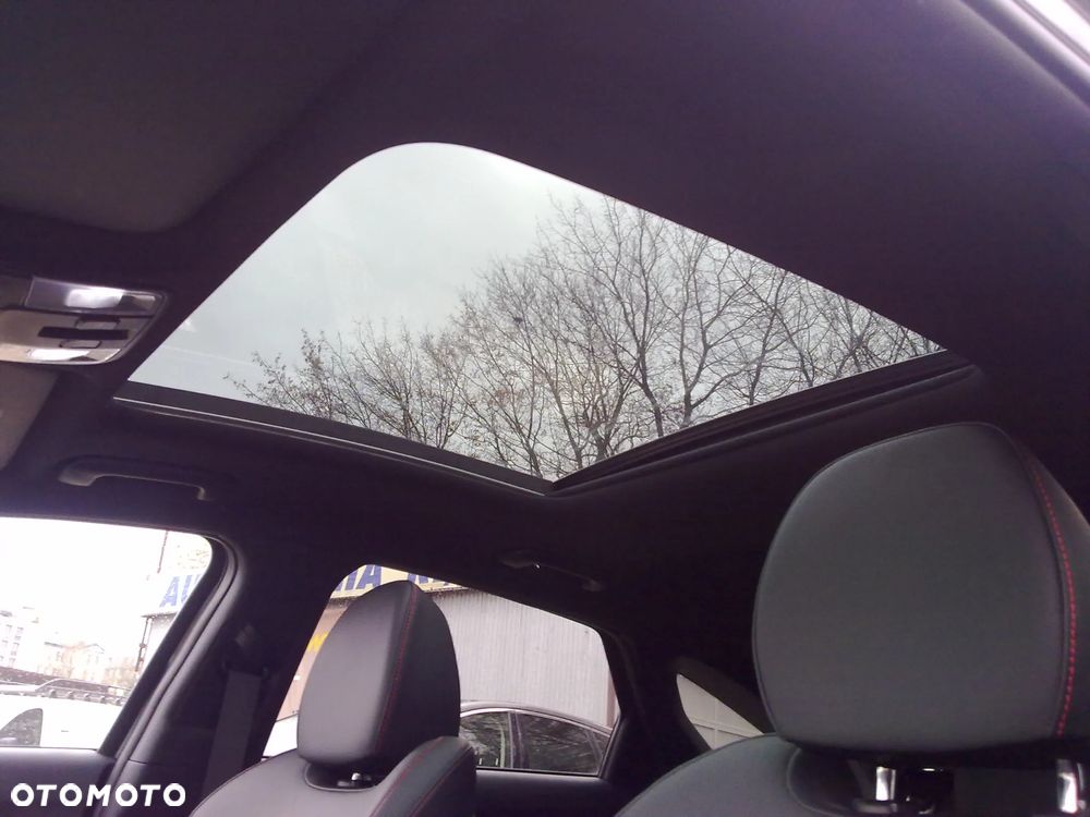 Kia ProCeed 1.6 T-GDI GT DCT - 14