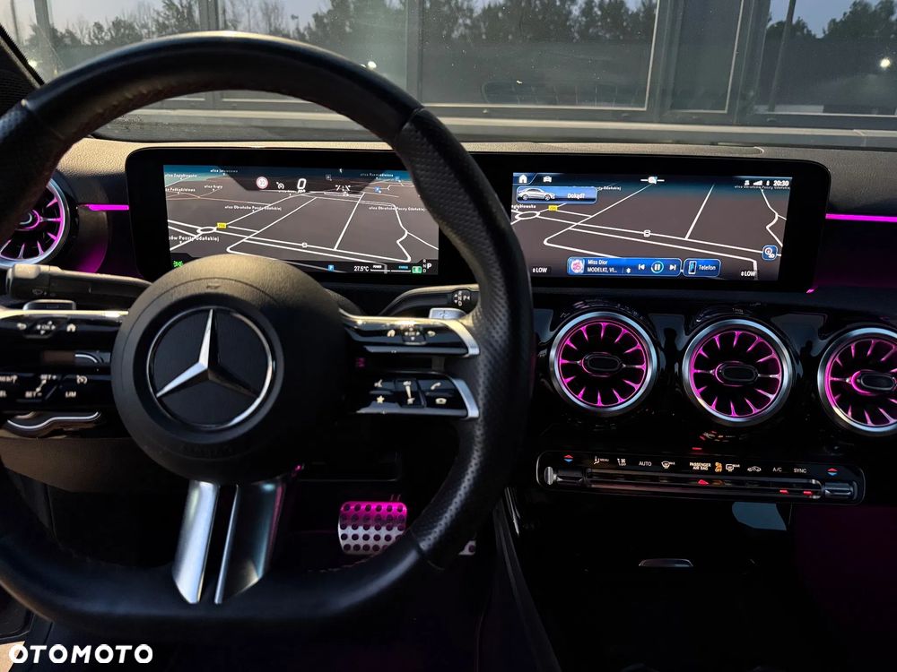 Mercedes-Benz Klasa A 180 AMG Line 7G-DCT - 9