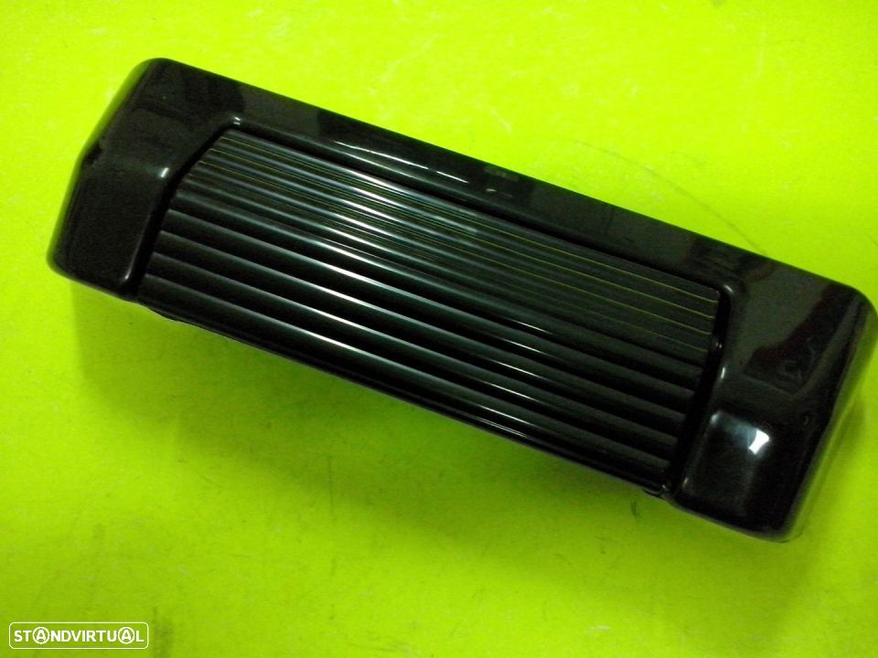 Puxador de abrir a tampa da mala Suzuki Vitara e JR 88-2000 NOVO - 1