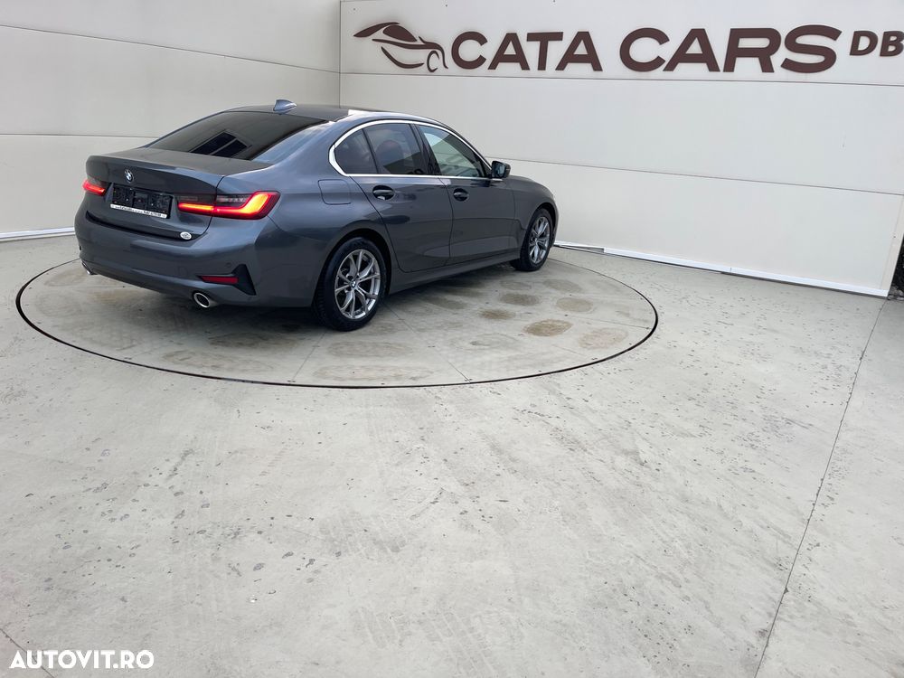 BMW Seria 3 320d AT MHEV - 12