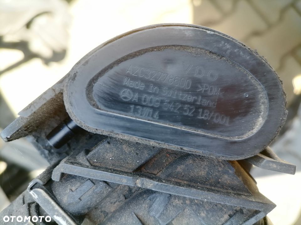 Mercedes-Benz Actros MP4 czujnik poziomu paliwa - 3