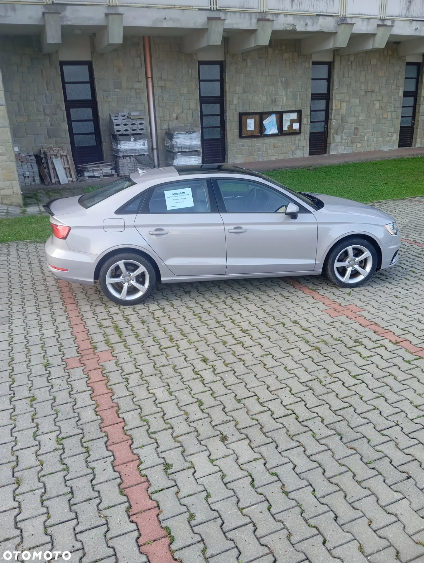 Audi A3 ver-2-0-tfsi-sportback-quattro-s-tronic-sport - 2
