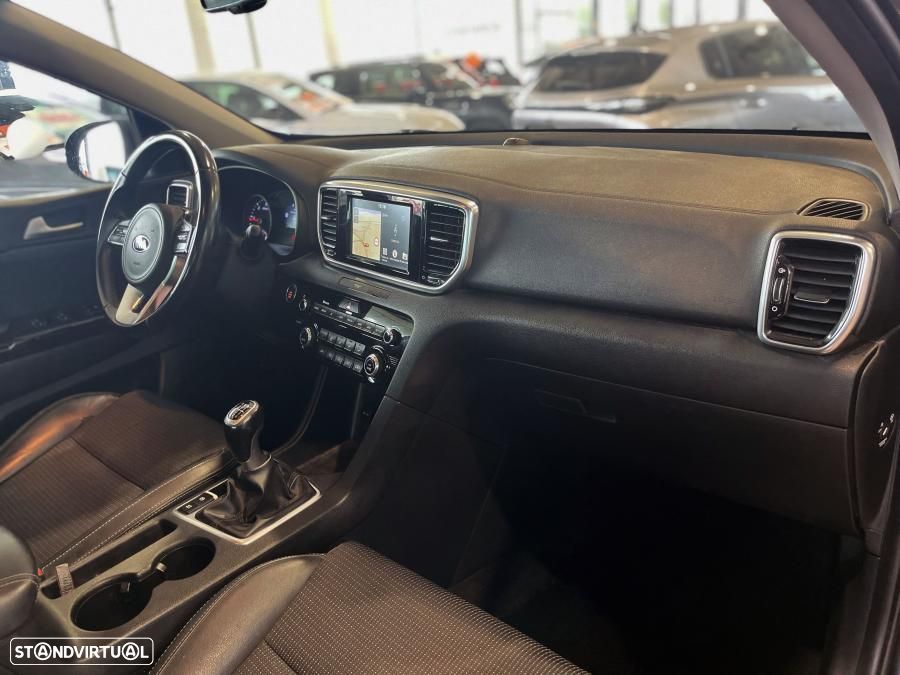 Kia Sportage 1.6 CRDI ISG TX - 23