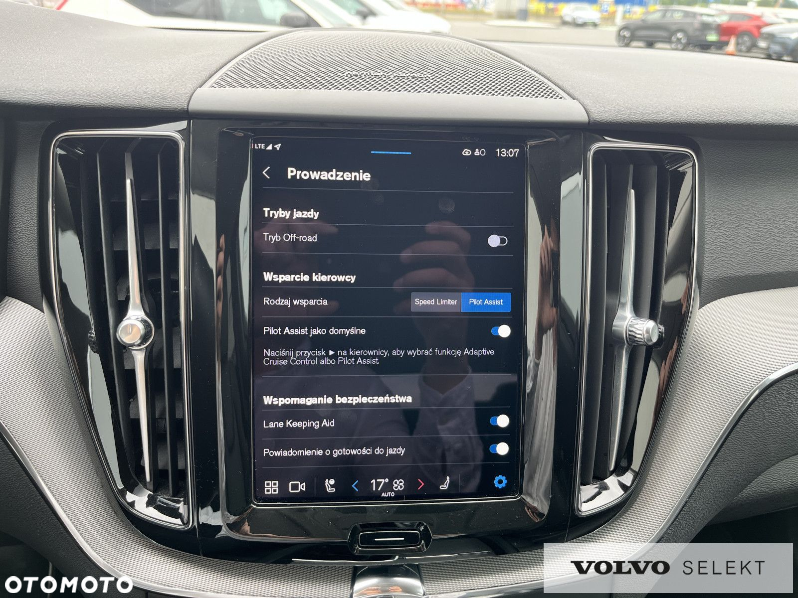 Volvo XC 60 - 24