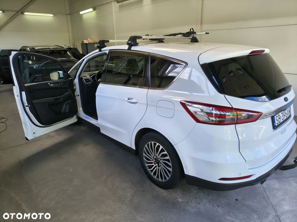 Ford S-Max 2.0 TDCi Titanium PowerShift - 8