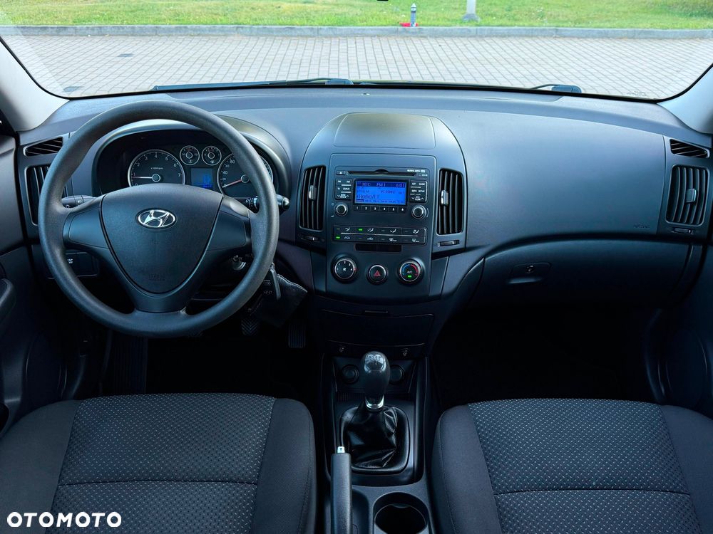 Hyundai i30 1.4 FIFA WM Edition - 5