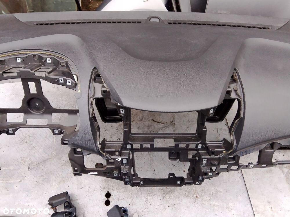 deska rozdzielcza pasy sensor hyundai i30 ii - 3