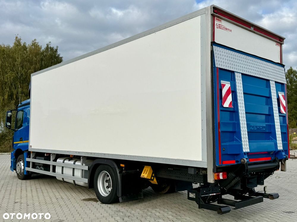 Mercedes-Benz ACTROS 1836 / CHŁODNIA / WINDA / 18 PALET / SILNIK 10677 cm3 / CARRIER / SYPIALKA / AUTOMAT / 2018 ROK - 4
