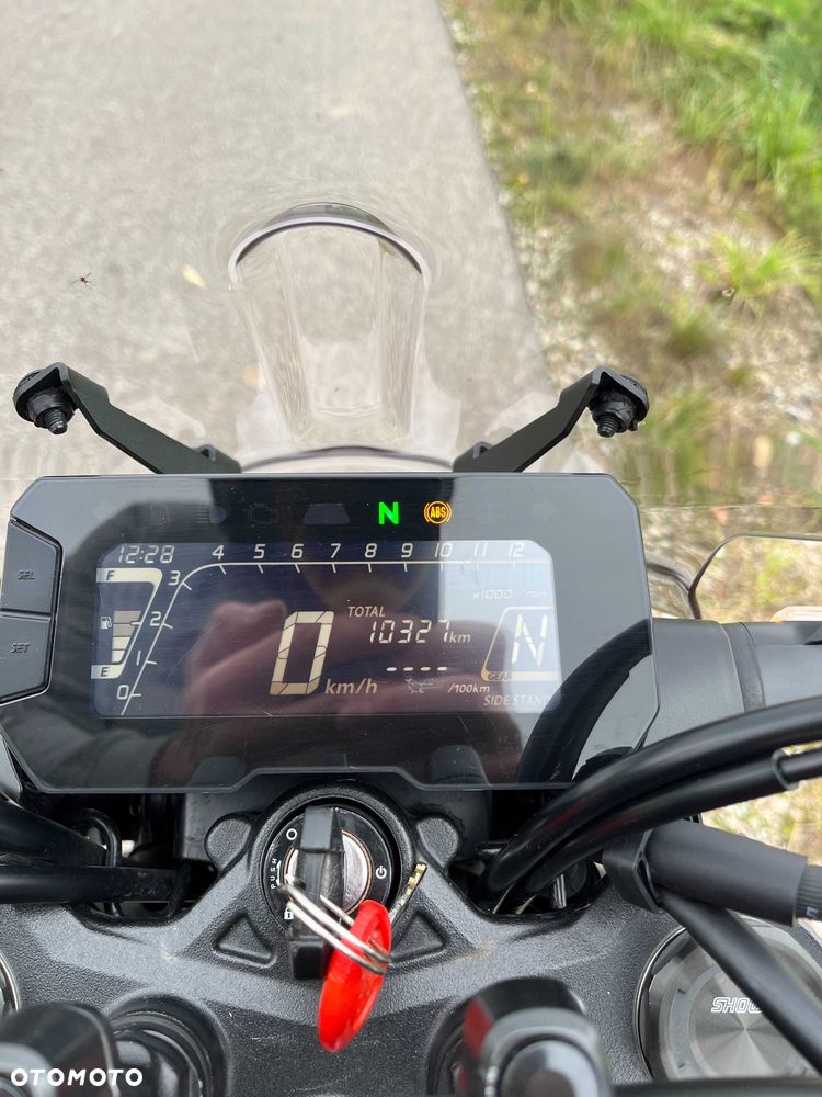 Honda CB - 4