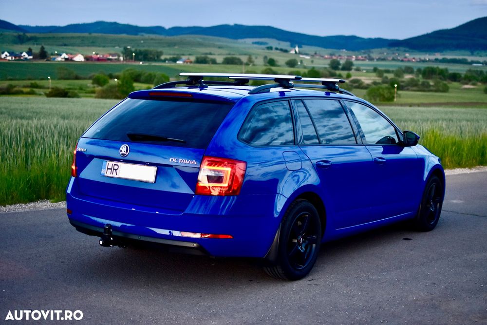 Skoda Octavia 1.6 TDI Ambition - 2