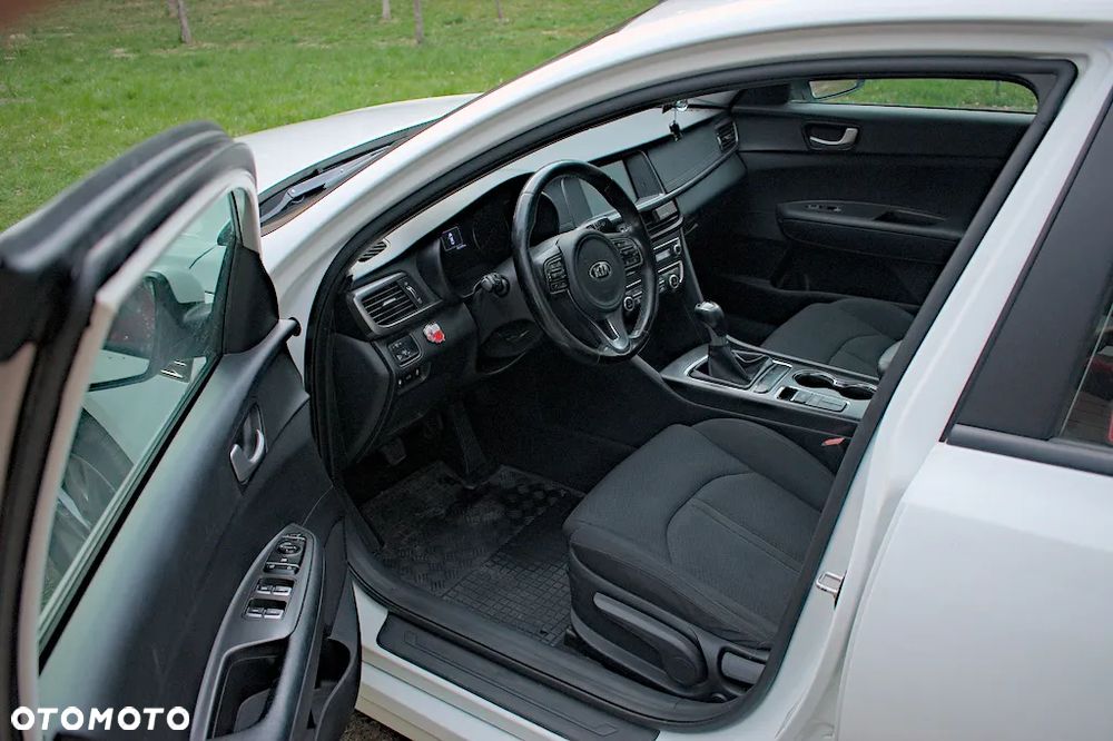 Kia Optima 1.7 CRDI M - 9