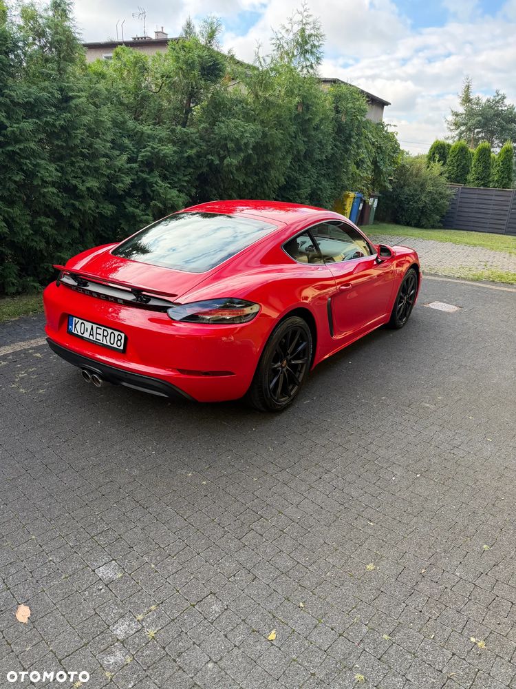 Porsche 718 Cayman - 5