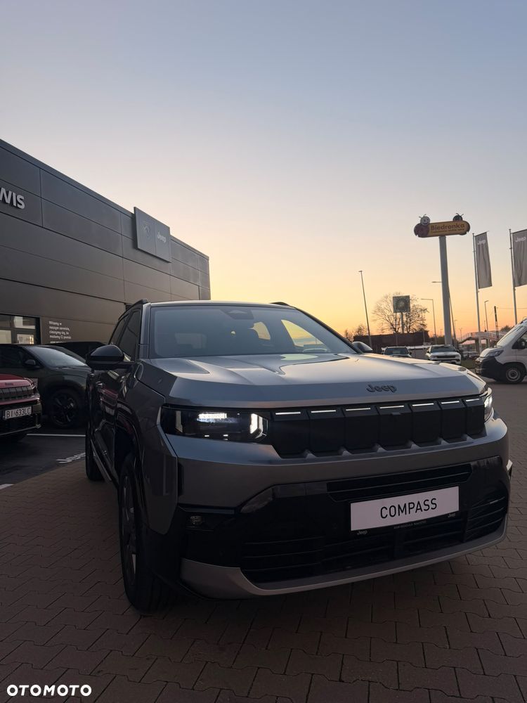 Jeep Compass - 7