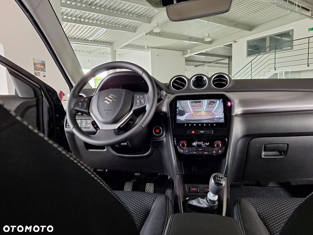 Suzuki Vitara 1.4 Boosterjet mHEV Premium Plus 2WD - 31