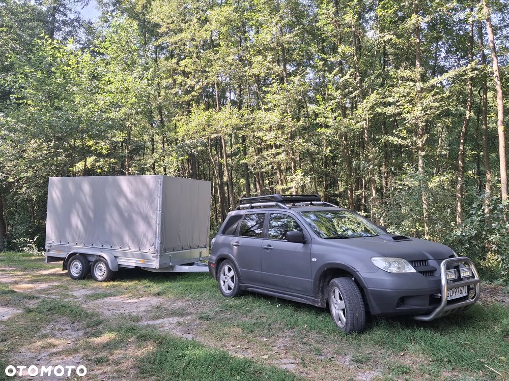 Mitsubishi Outlander - 23