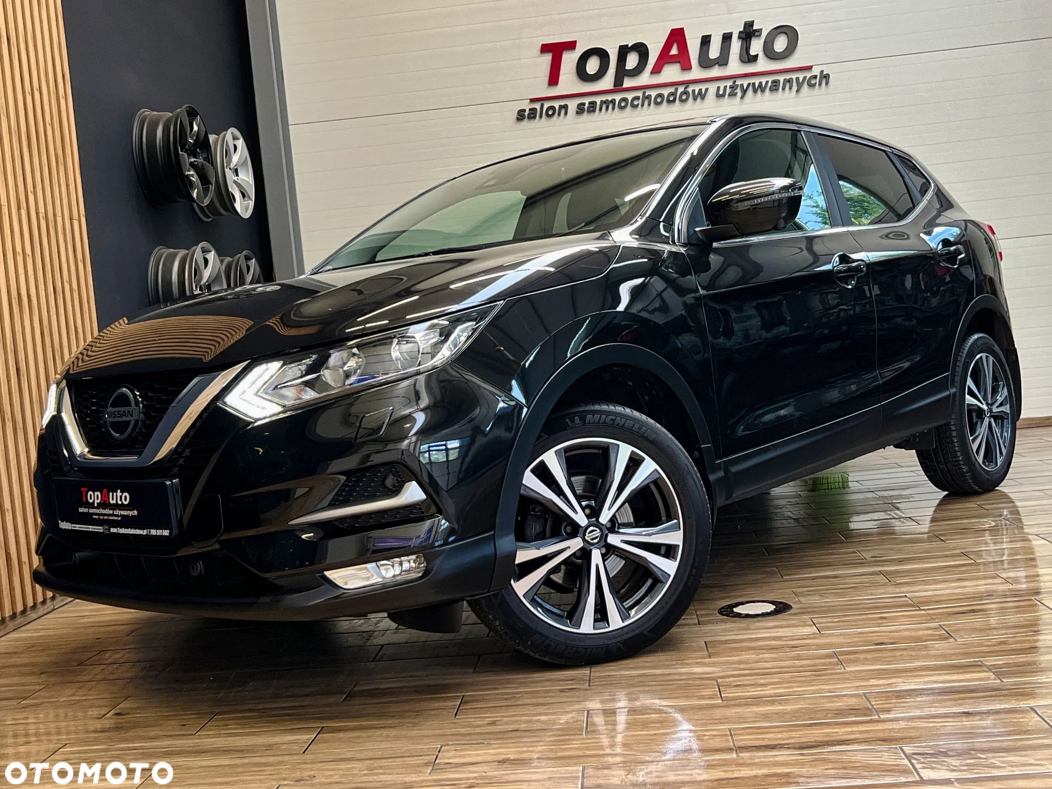 Nissan Qashqai 1.3 DIG-T N-Connecta - 2