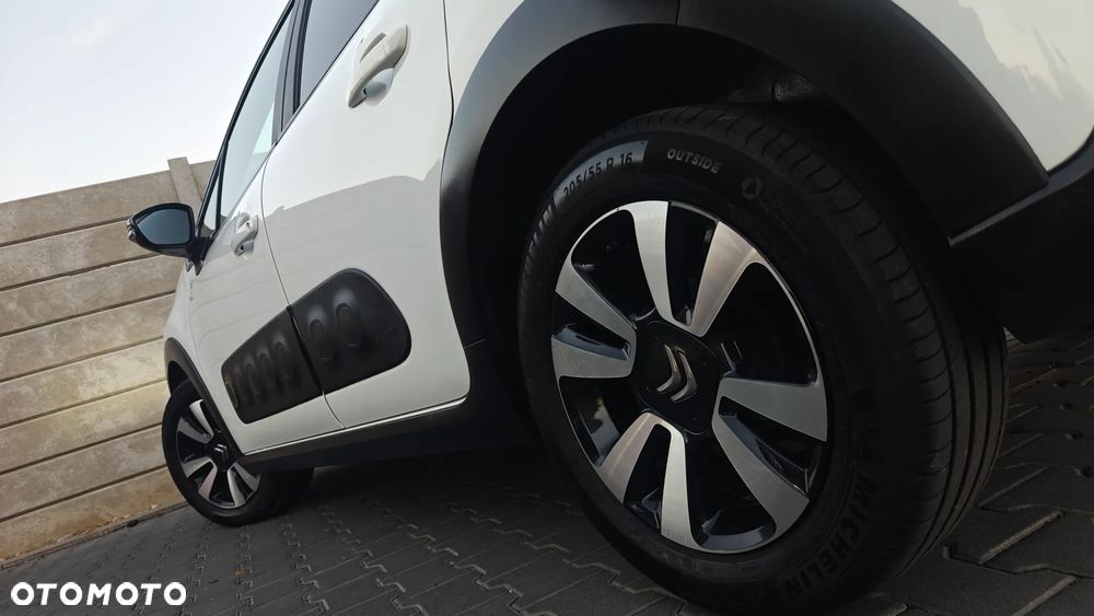 Citroën C3 1.2 PureTech Origins - 22