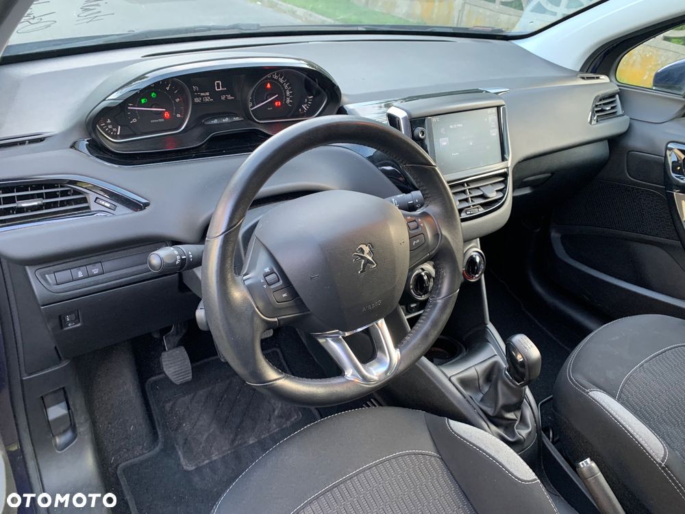 Peugeot 208 1.6 BlueHDi Active S&S - 25