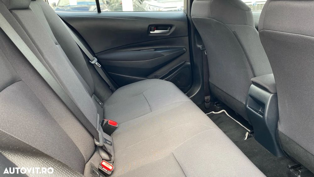 Toyota Corolla 1.8 HSD Eco - 7