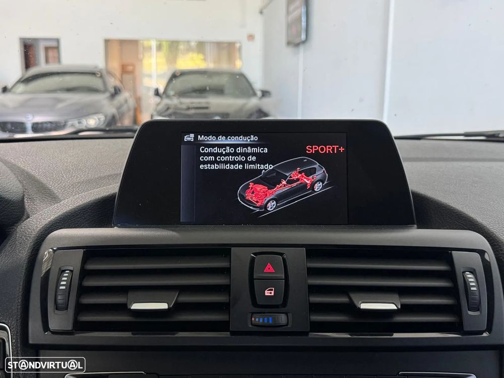 BMW 120 dA Pack M - 36