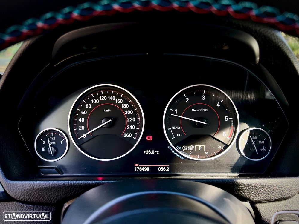 BMW 320 - 15
