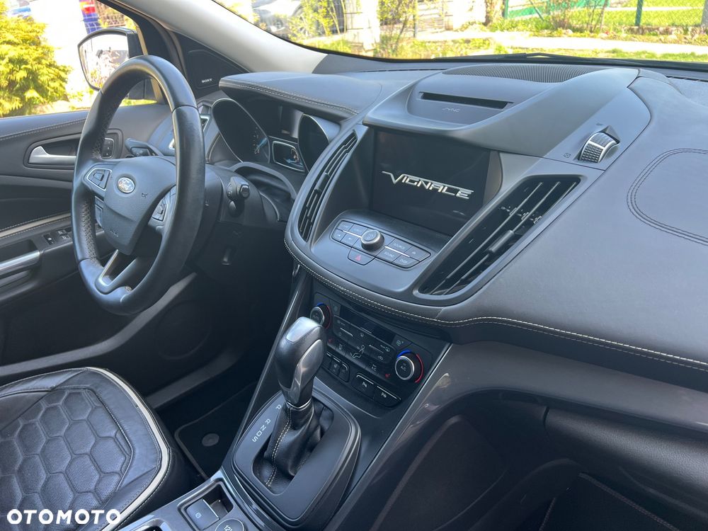 Ford Kuga 2.0 TDCi 4x4 Vignale - 15
