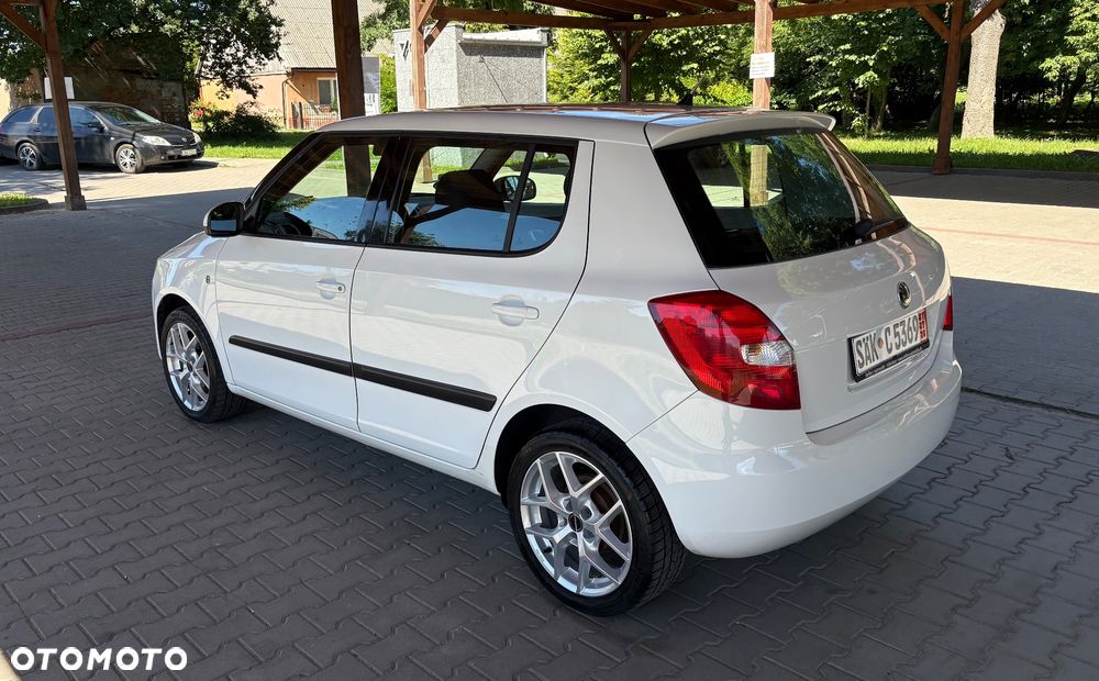 Skoda Fabia - 4