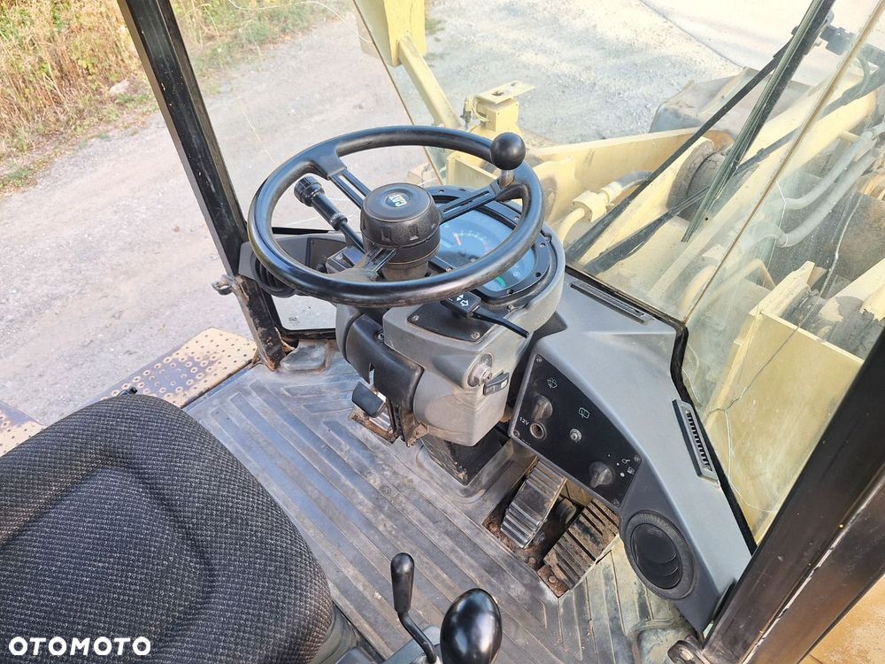 Caterpillar 938 G 4X4 - 26