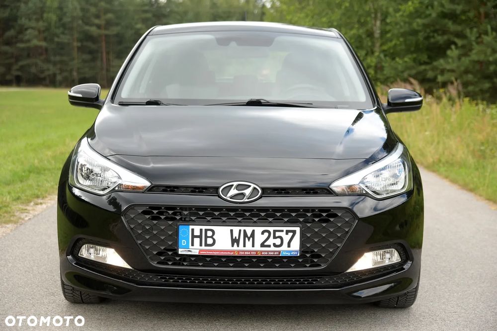 Hyundai i20 1.2 Passion - 11