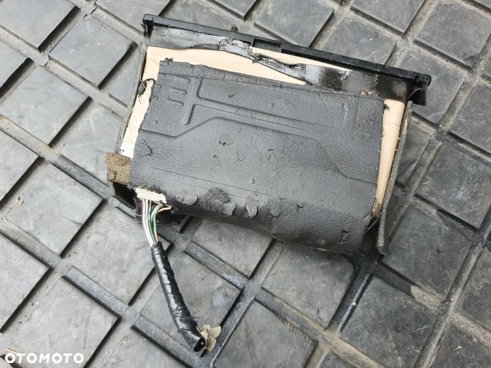 WYŚWIETLACZ GE4T67600B Mazda 626 IV (1992-1997) - 2