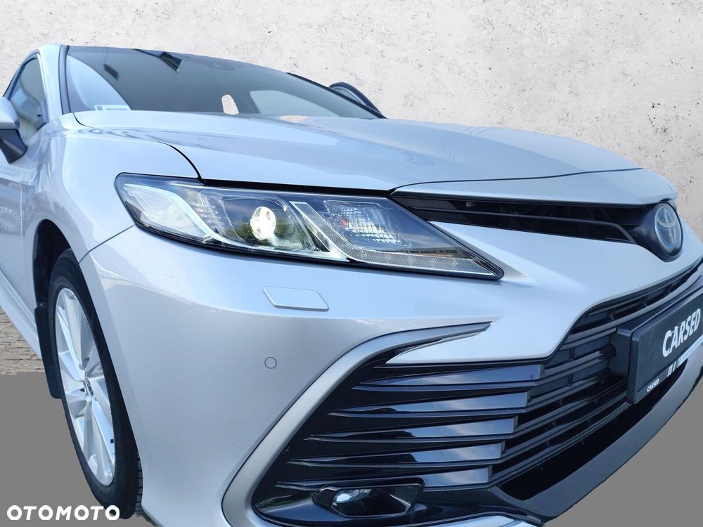 Toyota Camry 2.5 Hybrid Comfort CVT - 30
