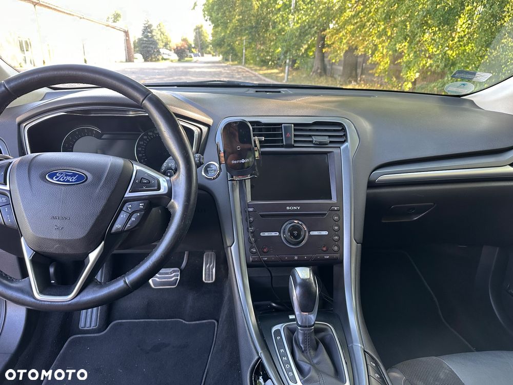 Ford Mondeo 2.0 TDCi Titanium PowerShift - 6